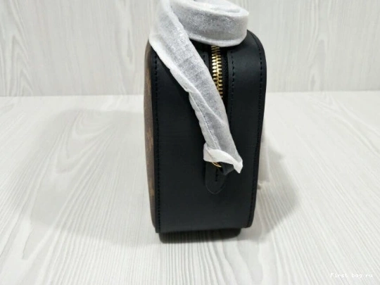 First bag ru LOUIS SAINTONGE VUITTON 0723